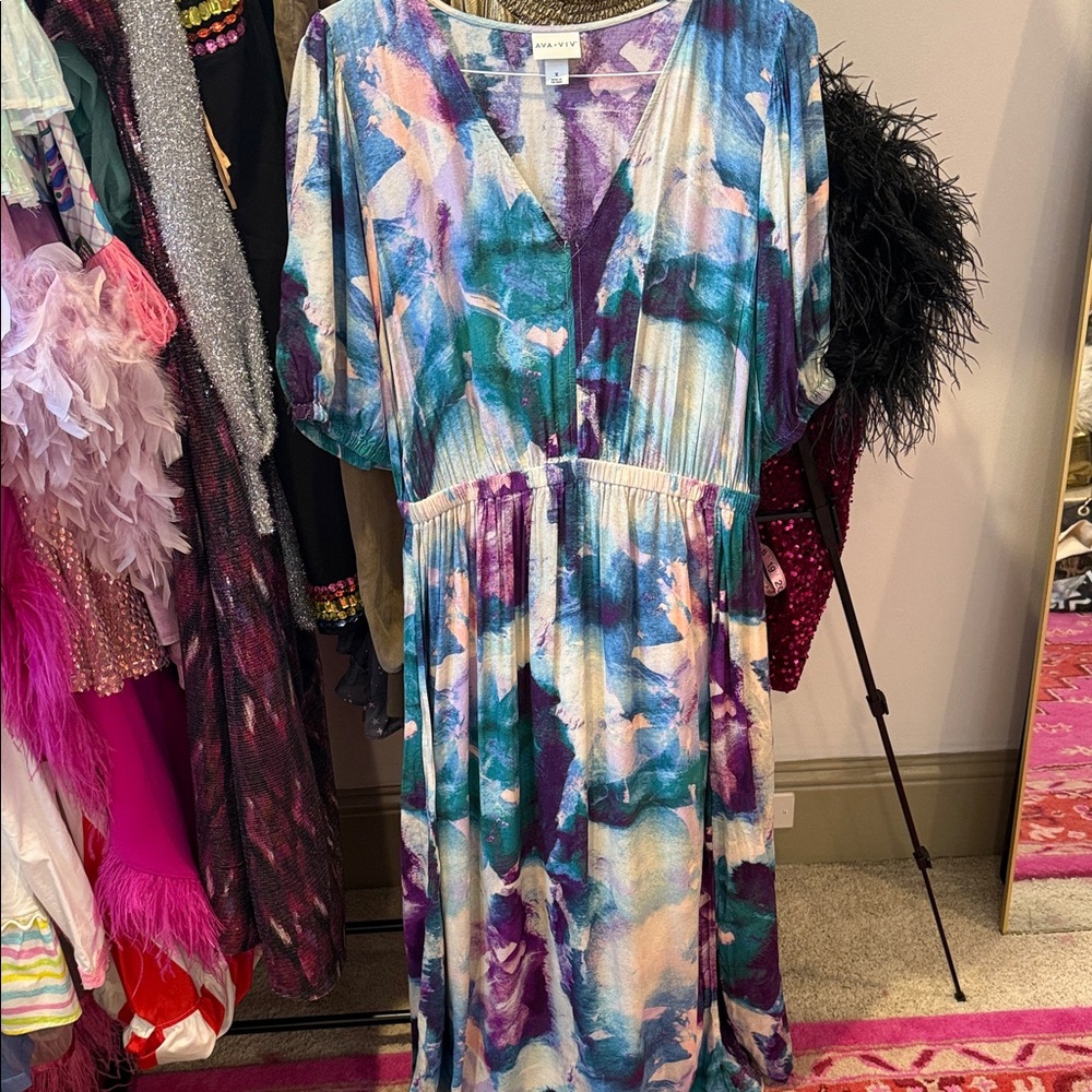Ava & Viv Abstract Print Dress in Purple and Cream